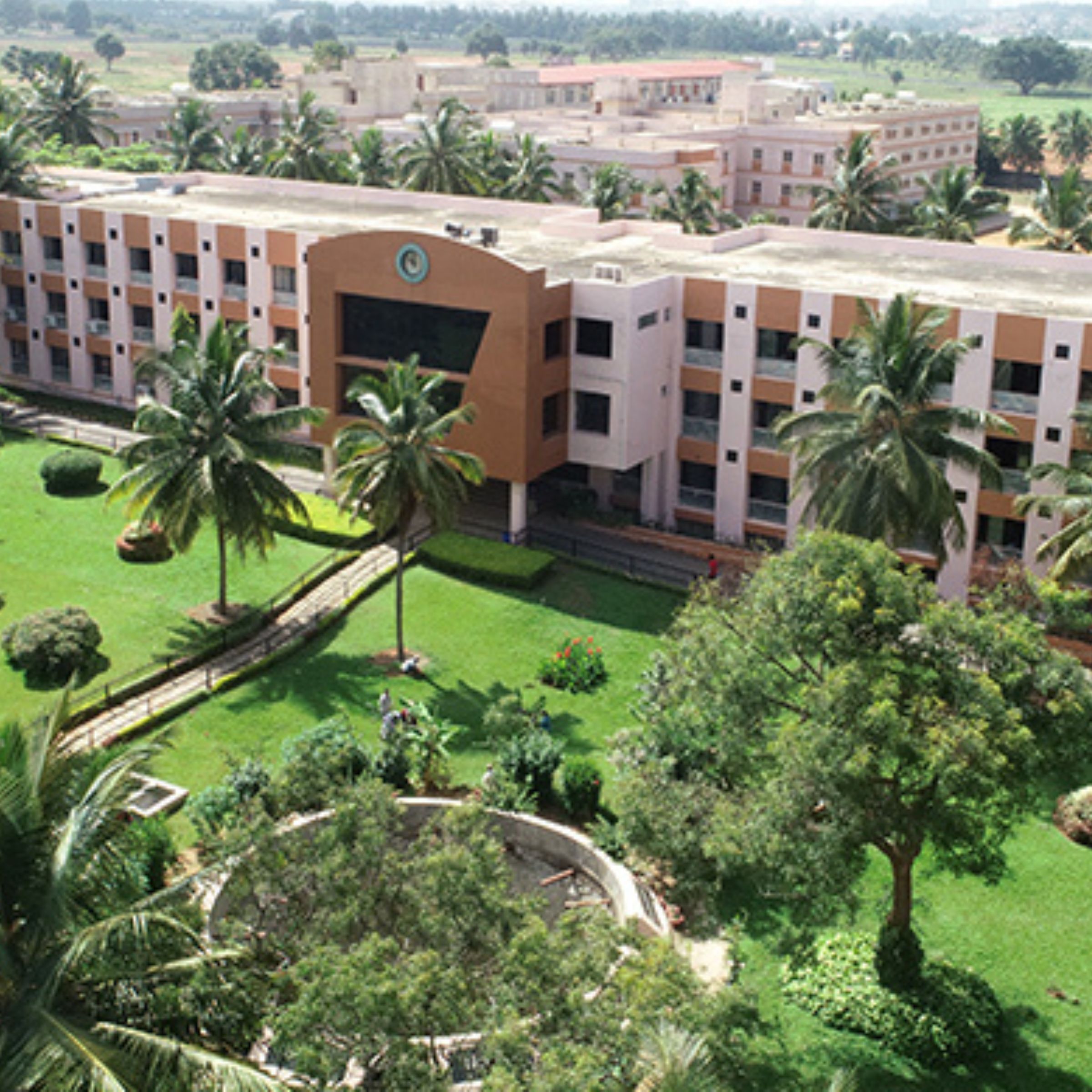nitte meenakshi institute of technology
